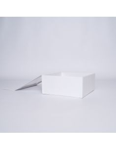 Caja magnética personalizada Clearbox 22x22x10 CM | CLEARBOX | IMPRESIÓN SERIGRÁFICA DE UN LADO EN DOS COLORES
